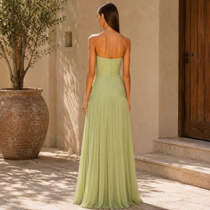 Robe Almudena™ | Εκλεπτυσμένη Κομψότητα με Άγγιγμα Ευαισθησίας