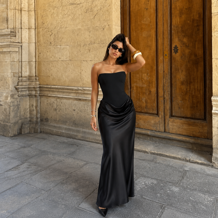 Αλεχάντρα - Μακρύ strapless φόρεμα με δομημένο κορσέ και σατινέ φούστα με drape