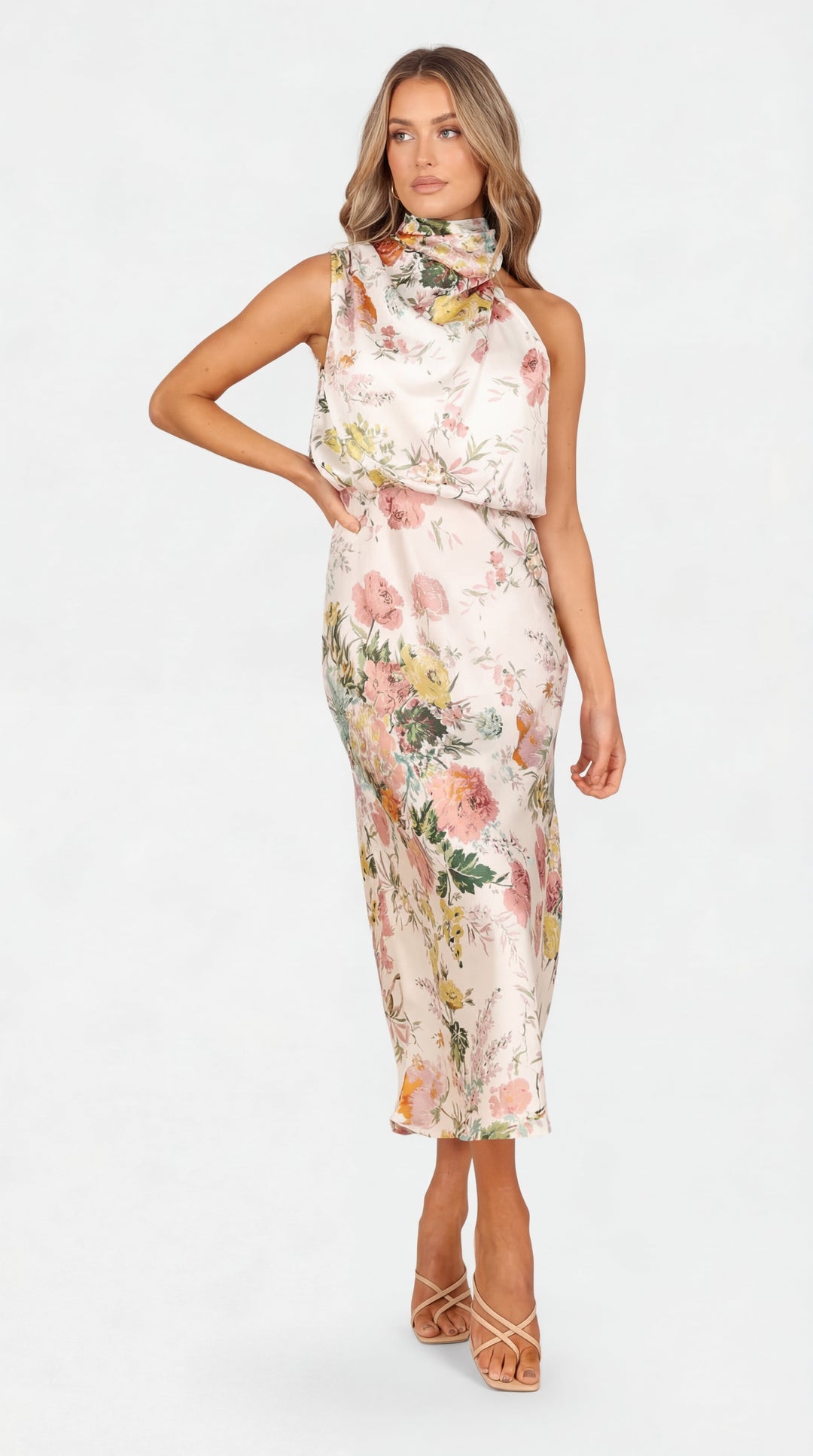 Λίζα | Maxi Floral Halter Dress