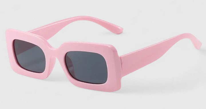 Elyanna | Πολυτελή Γυαλιά Ηλίου" can be rewritten as "Elyanna | Luxe Sunglasses