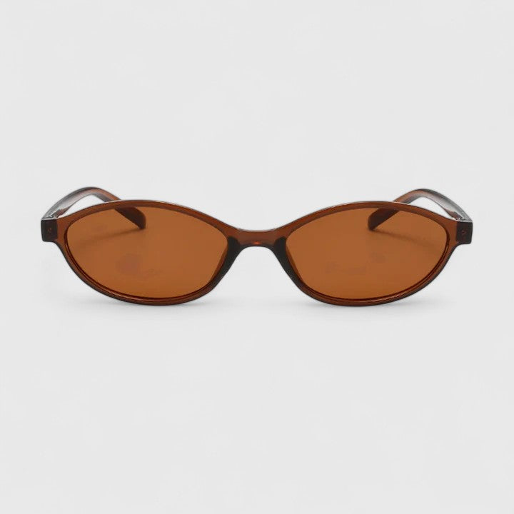 "Grayslyn | Σοφιστικέ Γυαλιά Ηλίου" can be rewritten as "Grayslyn | Elegant Sunglasses".