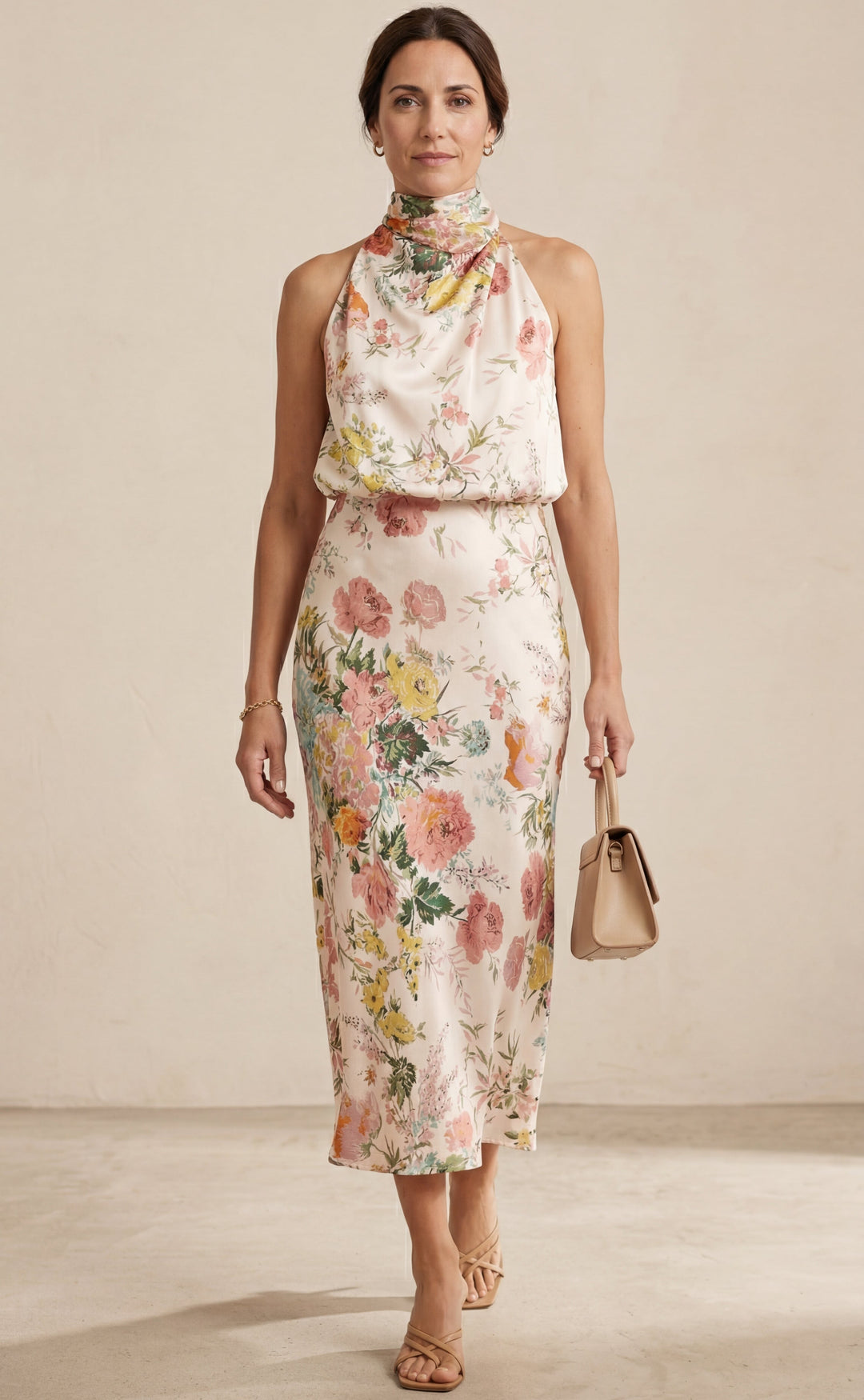 Λίζα | Maxi Floral Halter Dress
