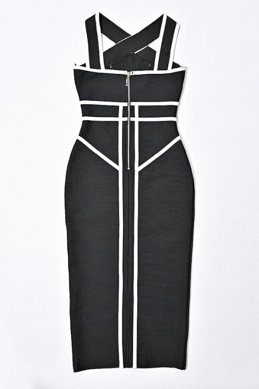 "Suki - Κλασικό Μαύρο Φόρεμα" can be rewritten as "Suki - Classic Black Dress".